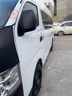 نيسان اورفان